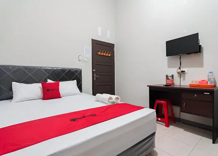 RedDoorz Syariah near Jalan Jakarta Samarinda